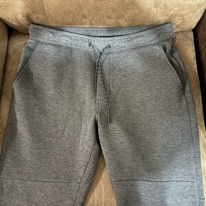 Men’s M American Eagle Joggers